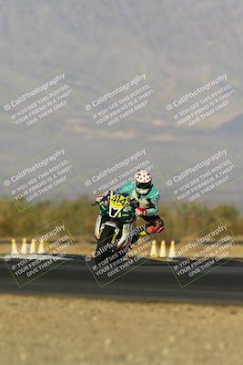 media/Dec-07-2024-CVMA (Sat) [[21c5f1ef85]]/Race 13-Amateur Supersport Middleweight/